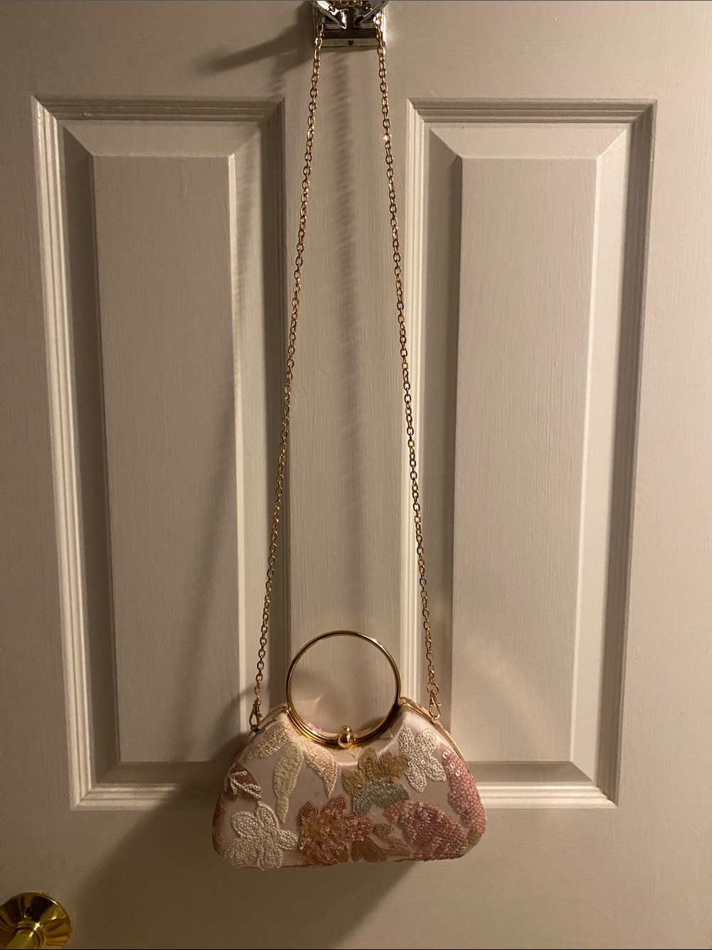 Elegant Floral Embroidered Evening Bag in Blush Pink with Gold Hardware
